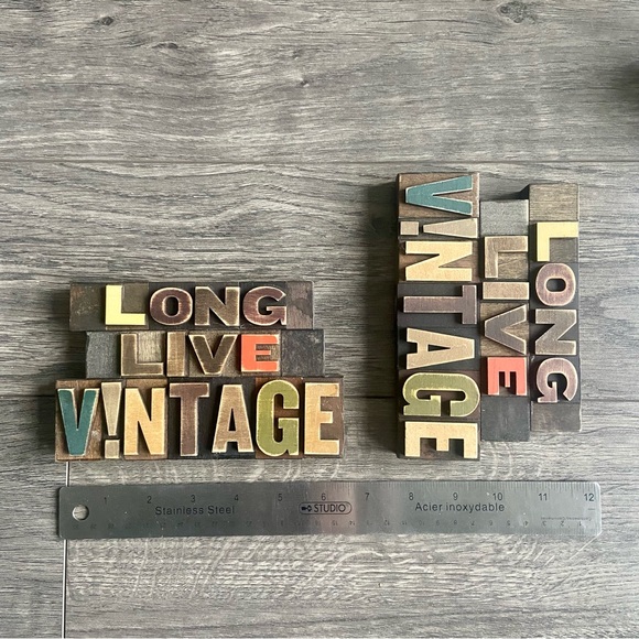 Fossil Authentic Sign Decor - Picture 3 of 7